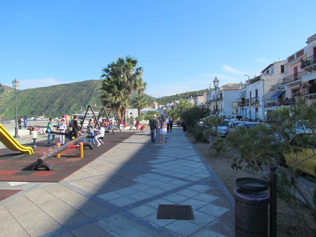 Hotel Odissea Canneto  Exterior foto